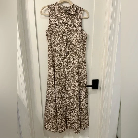 Mango sleeveless linen leopard print button front dress- size XS Mango sleeveless linen leopard print button front dress- size XS